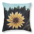 Spinning Flower Sun - Throw Pillow Fashion